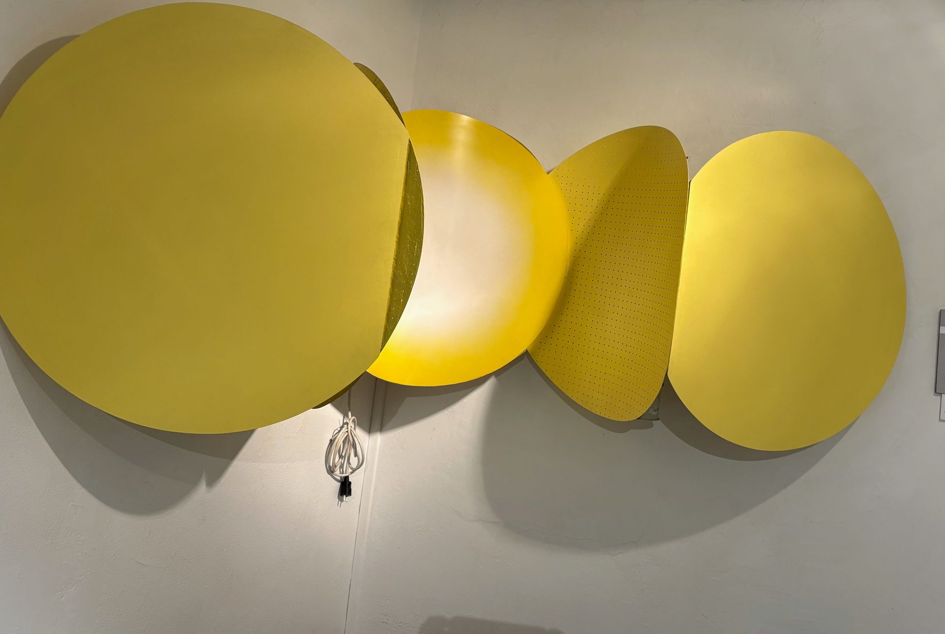 Nostalxia de sol, obra de Mónica Alonso